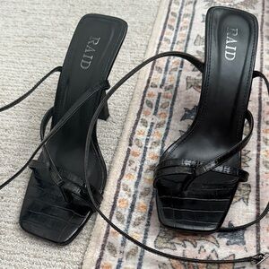 Raid Black Strappy Women's Heels
